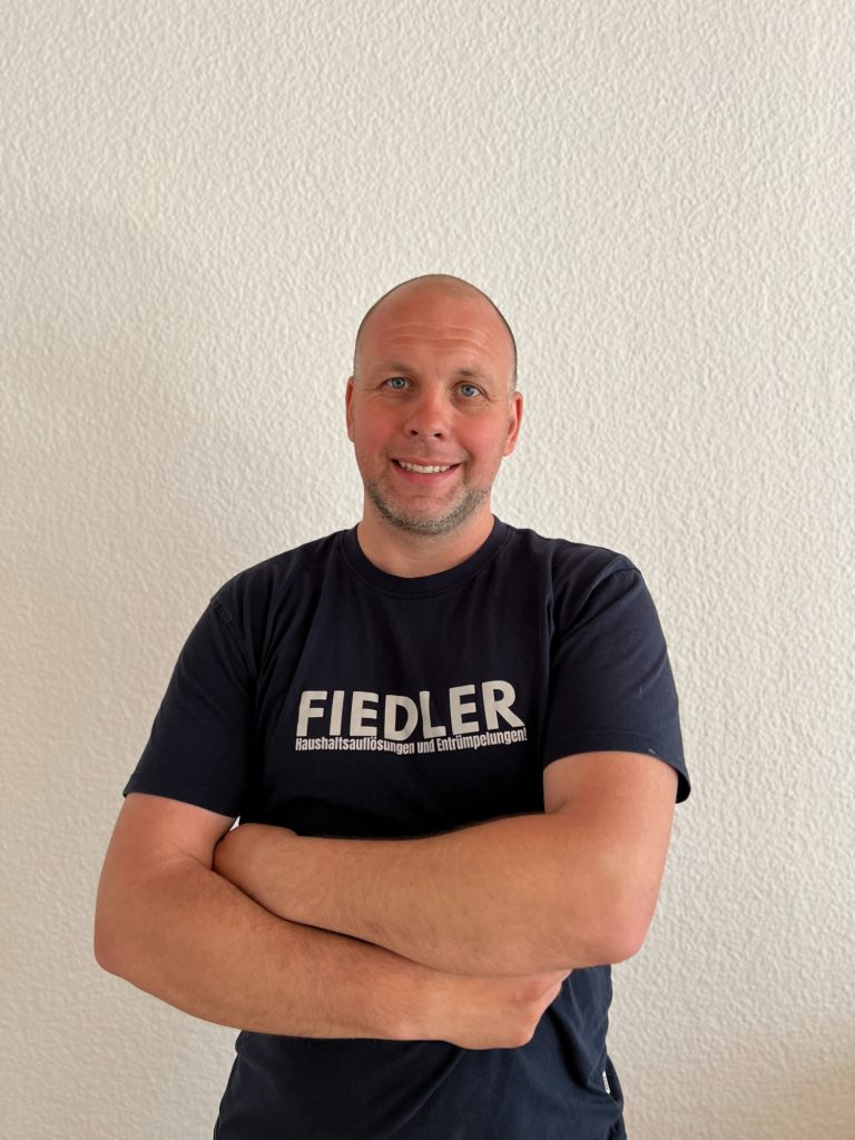 Marcel Fiedler Marcel Fiedler, Ihr Ansprechpartner für Haushaltsauflösungen in Mittweida und Mittelsachsen